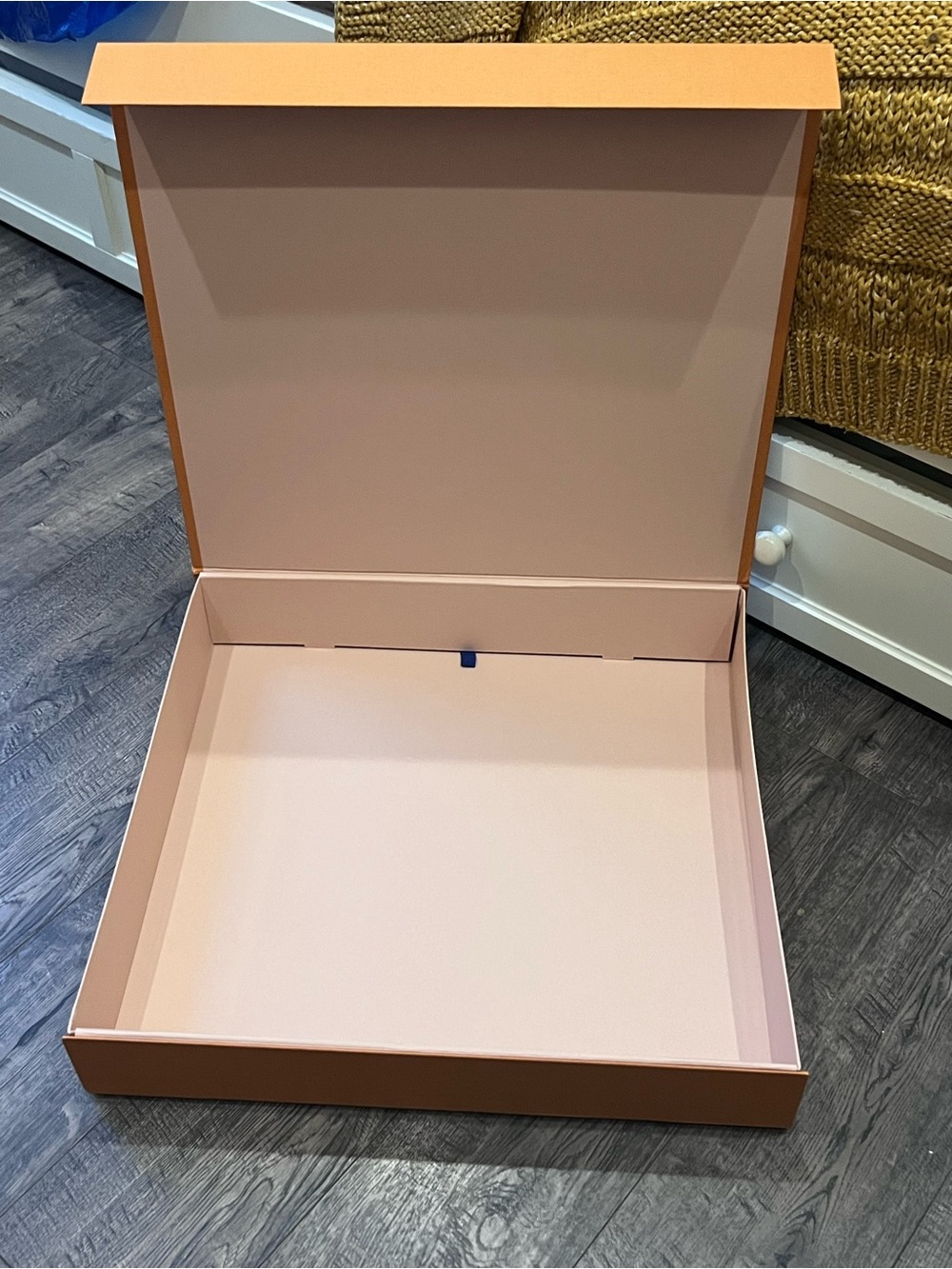 Louis Vuitton Box - Picture 2 of 9